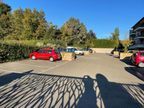 Parking / Garage en location &agrave; Villars les dombes /  12 m&sup2;
