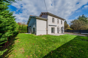 Maison en vente à Thil / 4 pièces 200 m²