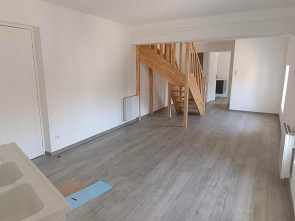 Appartement en location &agrave; Meximieux / 3 pi&egrave;ces 47 m&sup2;