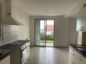Maison en location &agrave; Montluel / 5 pi&egrave;ces 99 m&sup2;