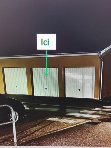 Parking / Garage en location &agrave; Saint maurice de beynost